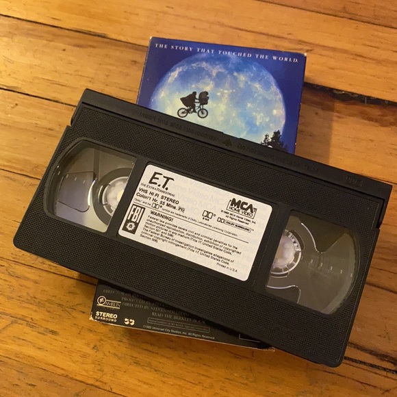 E.T. The Extra-Terrestrial USED VHS 1982 copy - Picture 3 of 3